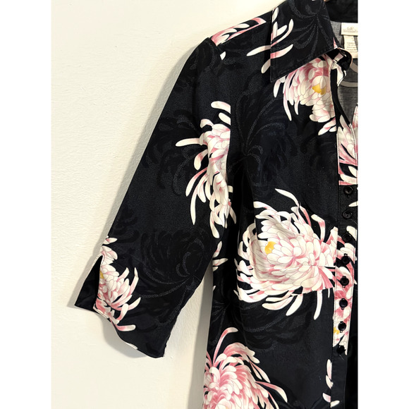 Soft Surroundings Petite Medium Black Top Button Up 3/4 Sleeve Pink Floral Print - Picture 6 of 9